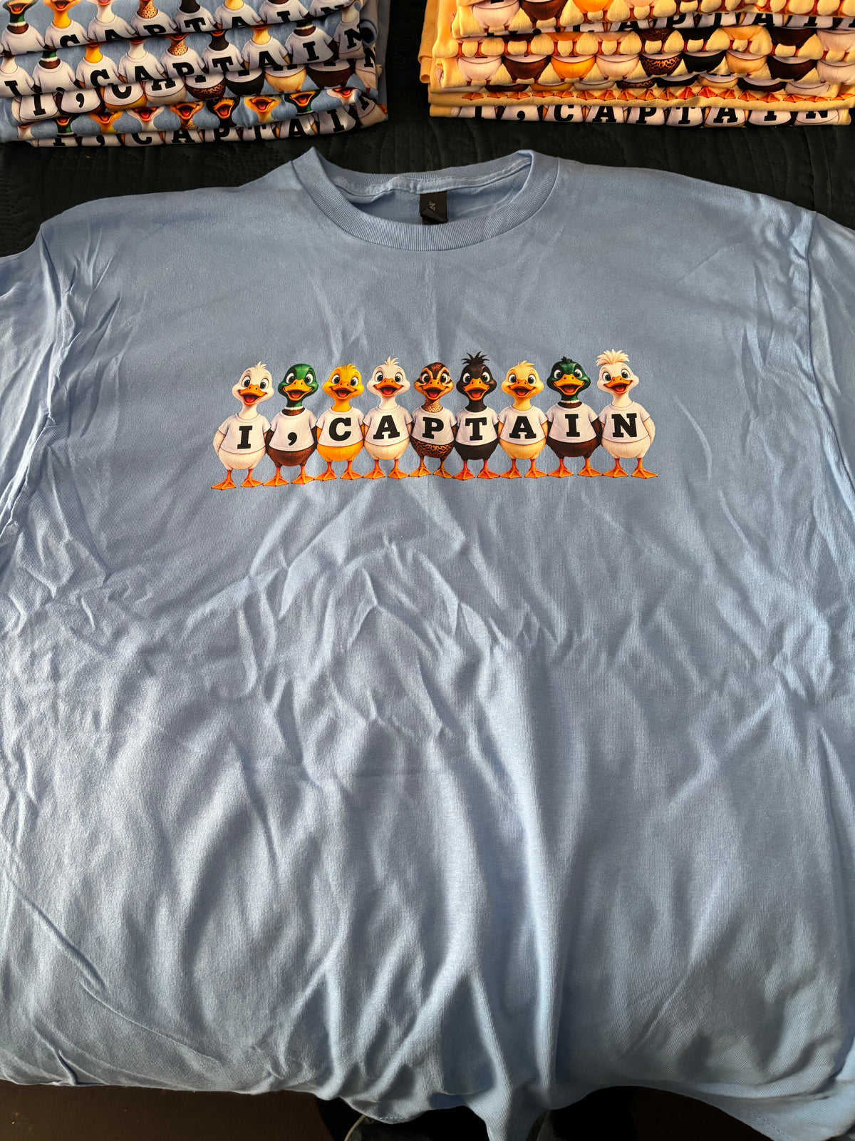 Ducks in a row I, Captain T-Shirt